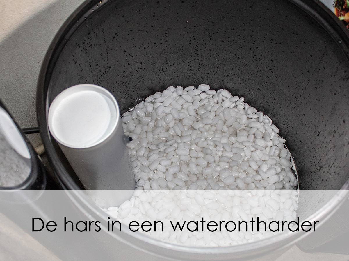 De hars in een waterontharder