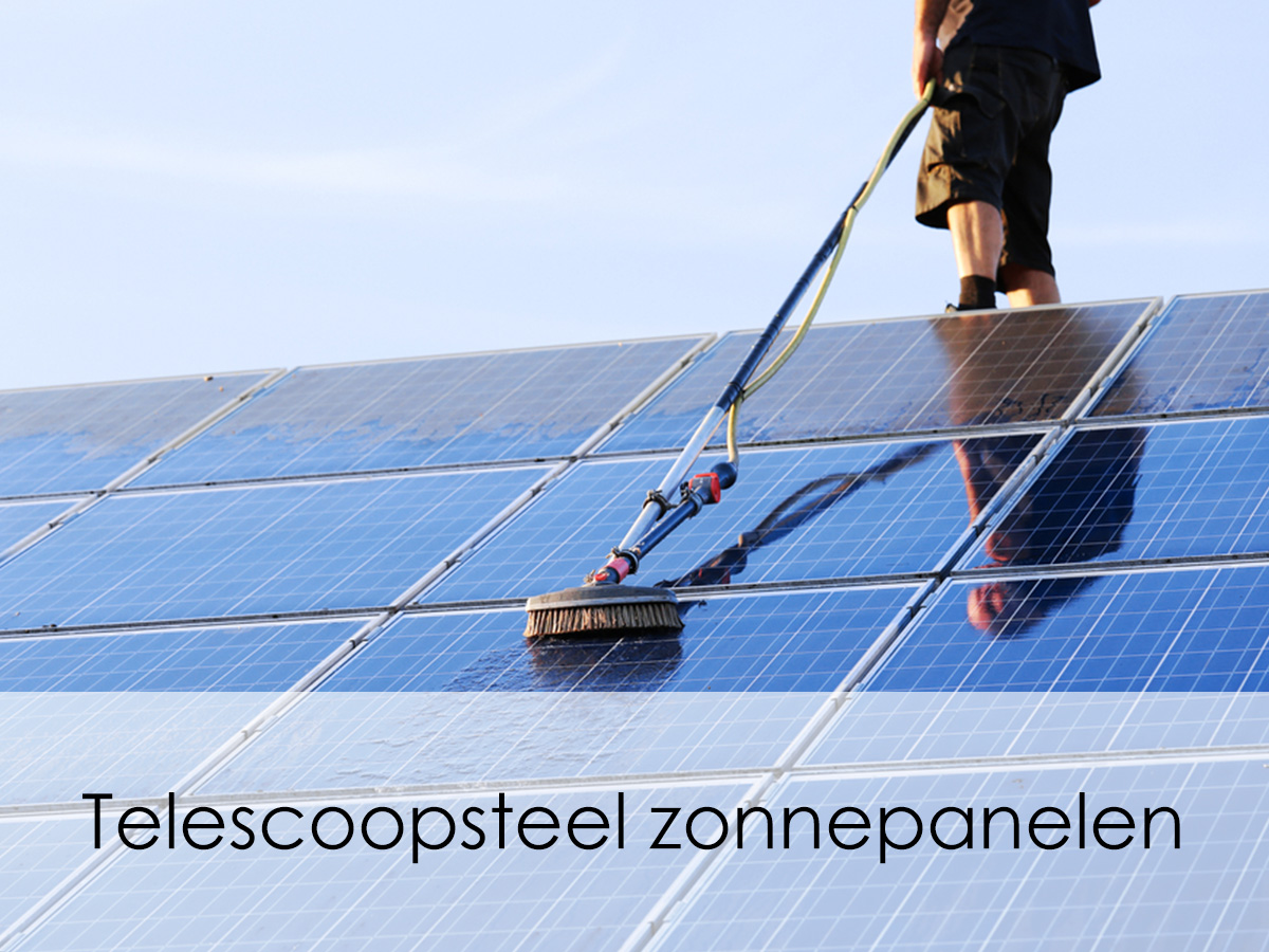 Telescoopsteel zonnepanelen wassen