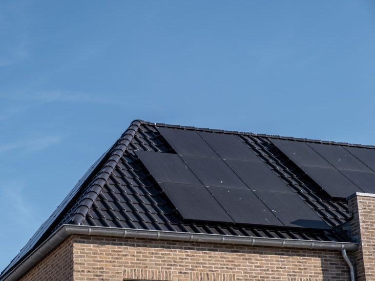 StringOmvormer voor Zonnepanelen Verbouwkosten 2023
